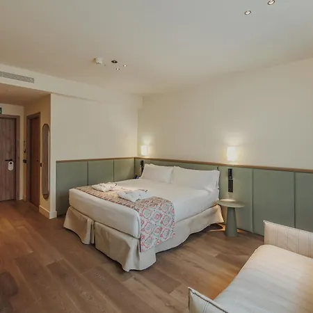 Malvarrosa Plaza By Intelier 4* Valencia