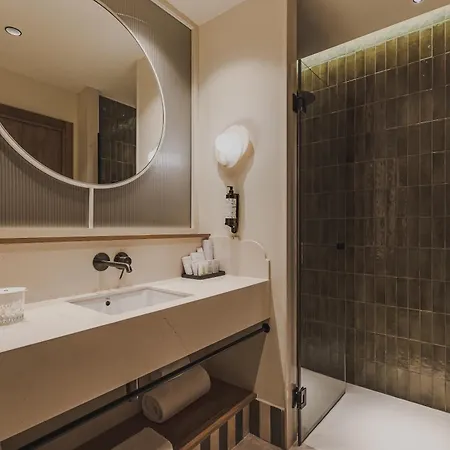 Hotel Malvarrosa Plaza By Intelier 4*
